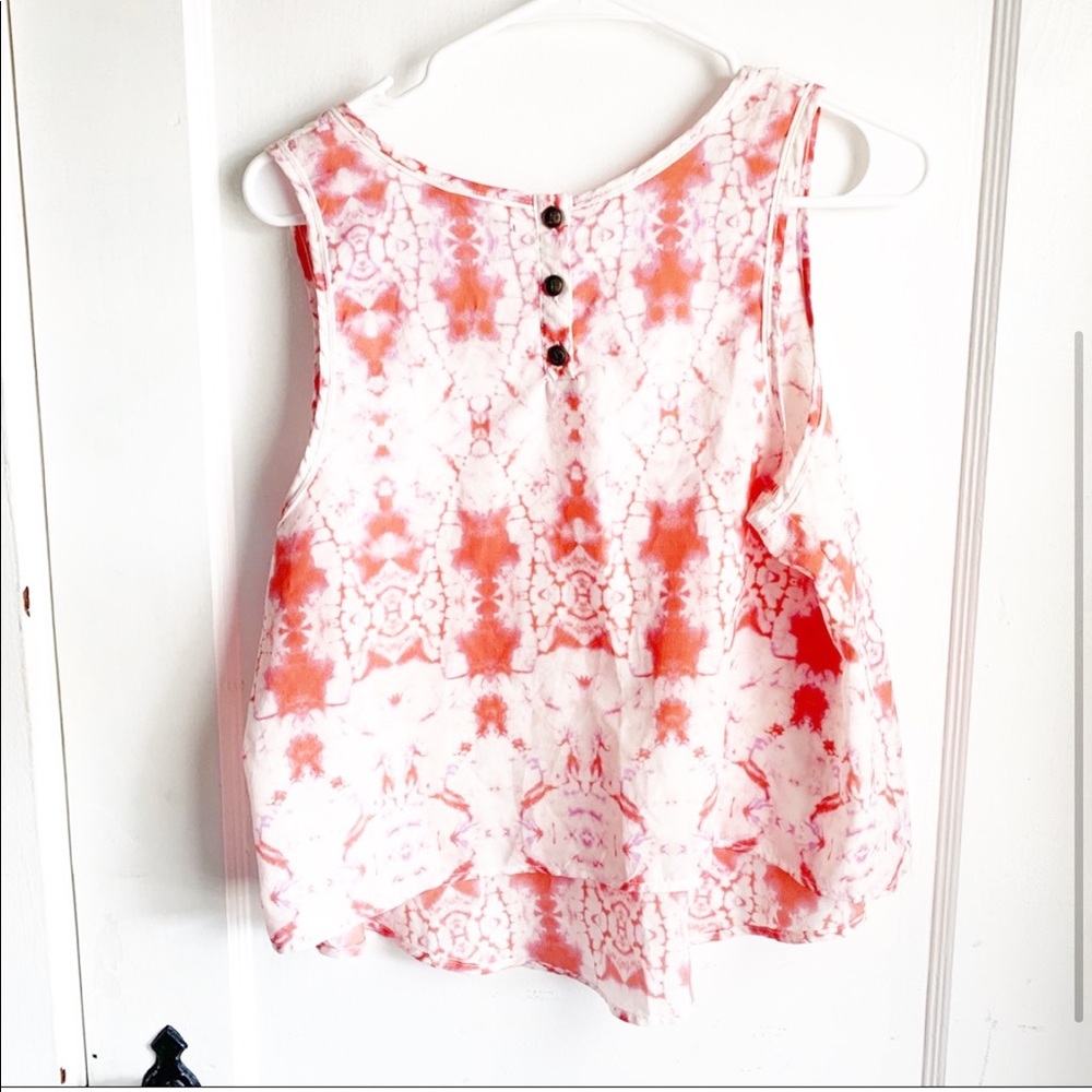 LUSH Cropped Tie Dye Pink Tank Back Buttons Semi Sheer Scoop Neck Size Medium - Picture 2 of 4